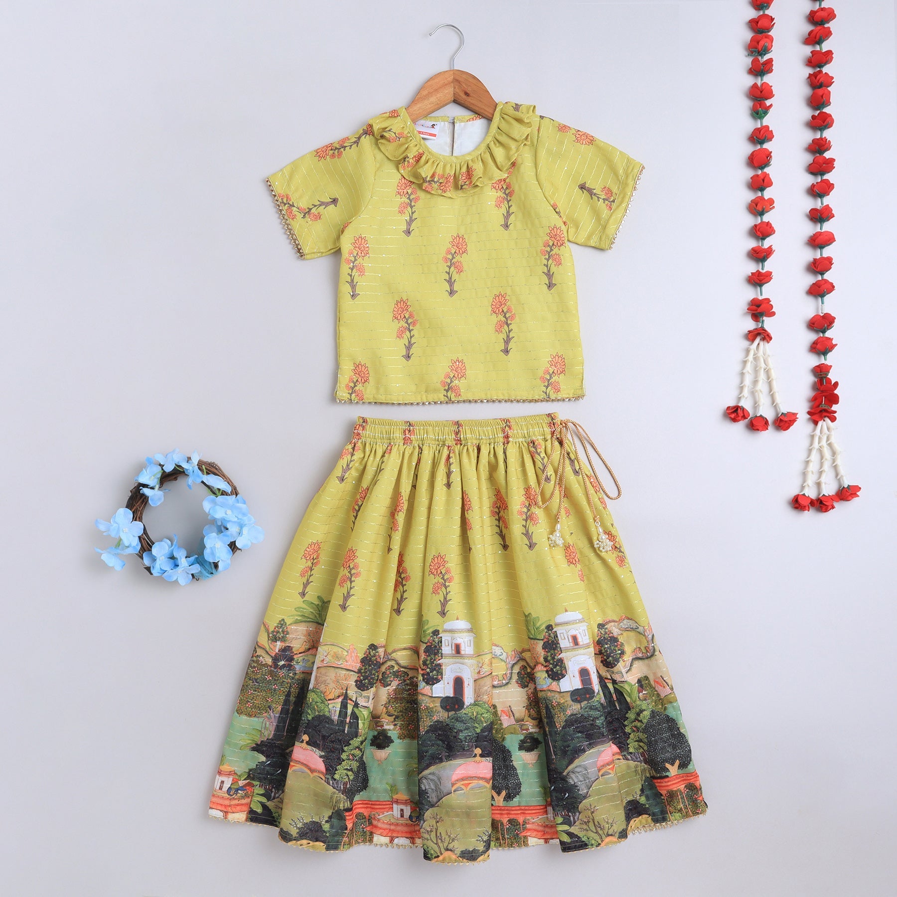 Lehenga Choli Set For Girls