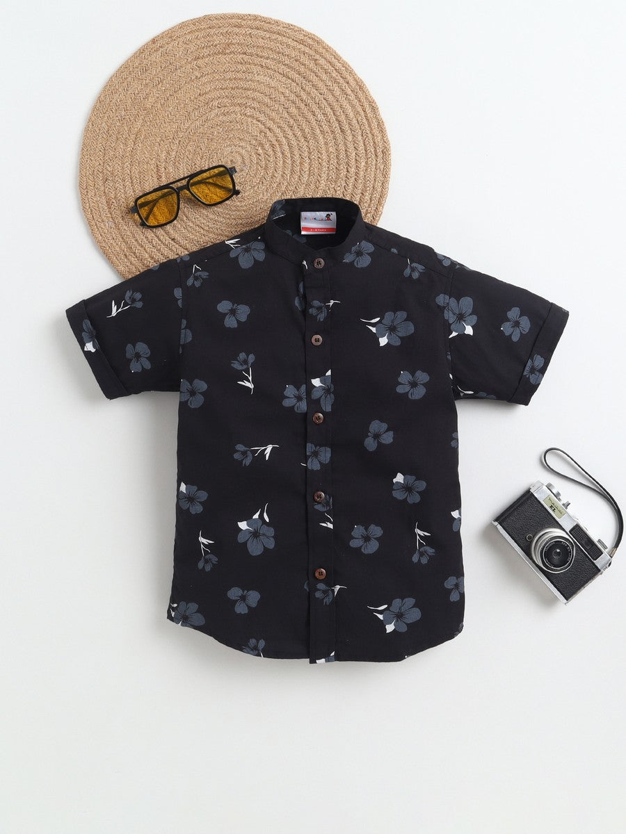BAATCHEET Cottton Half Sleeves Flower Printed Shirt- Black