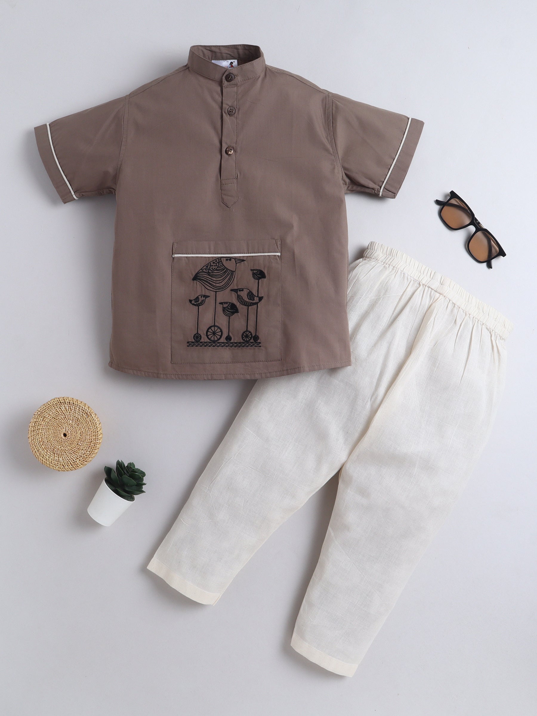 BAATCHEET Cottton Half Sleeves Birds Embroided Piping Kurta With Pyjama- Brown
