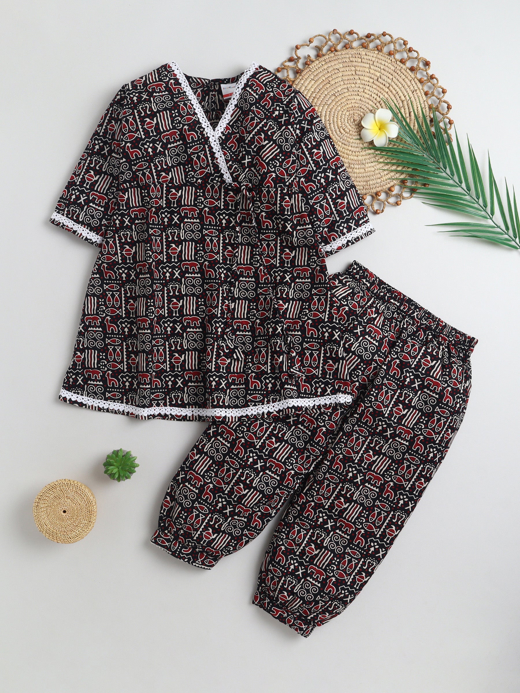 BAATCHEET Cotton Three Fourth Sleeves Warli Print Angrakha Set With Lace- Black