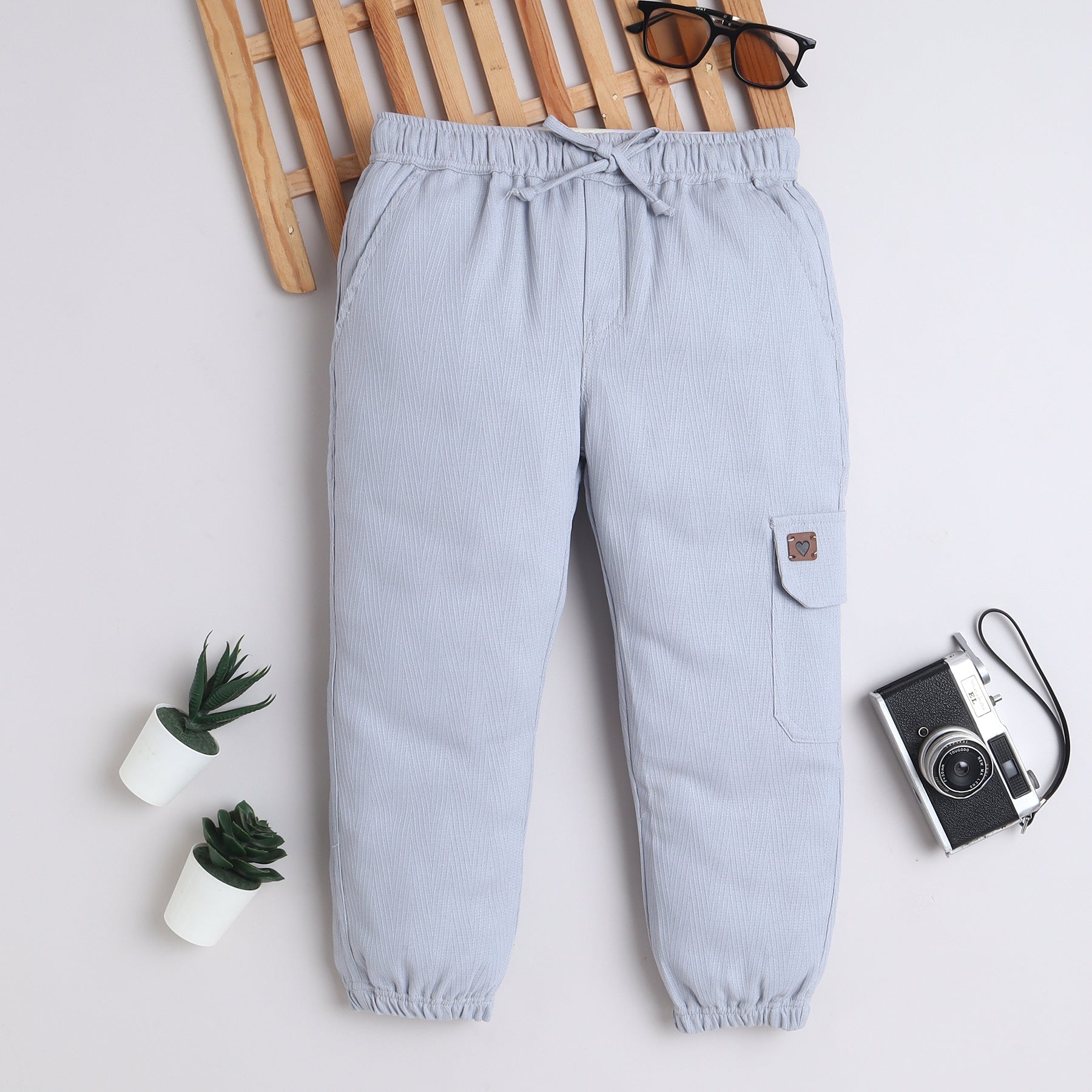 BAATCHEET Cotton Full Length Flap Pocket Heart Patch Jogger  - Light Blue