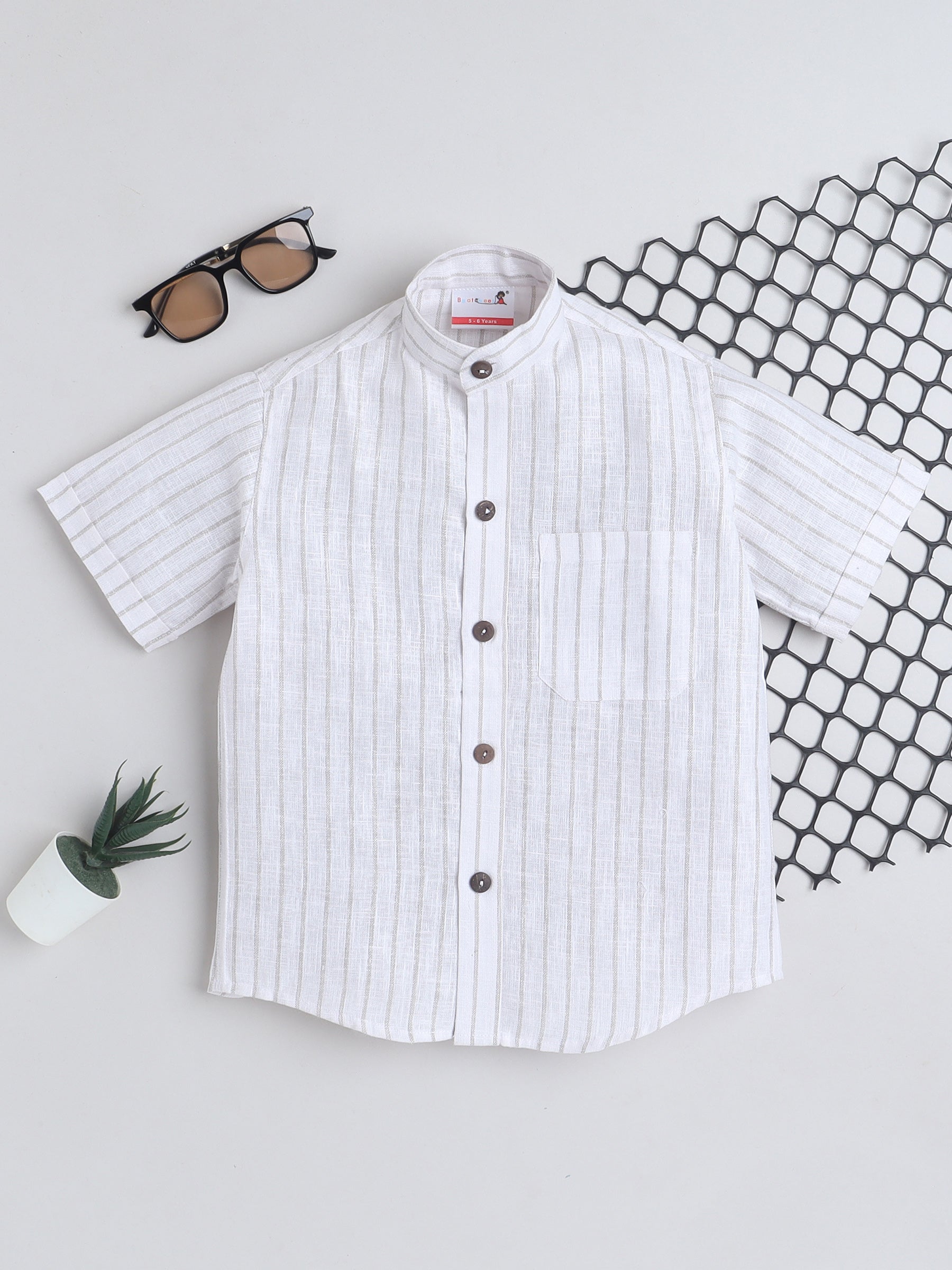 BAATCHEET Cotton Linen  Half Sleeves Striped Shirt  - White